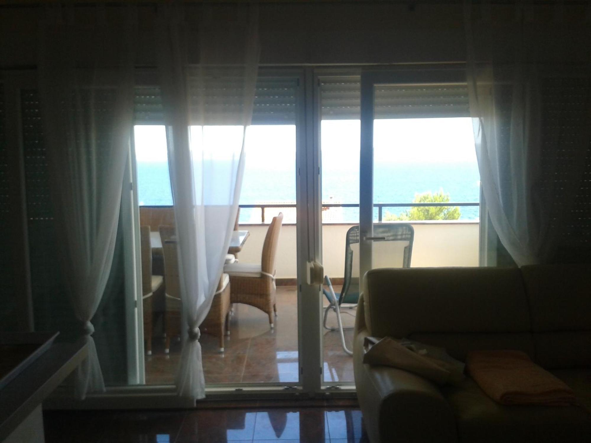 Apartmani Svalina - Seaview And 130M From Beach Трогир Екстериор снимка