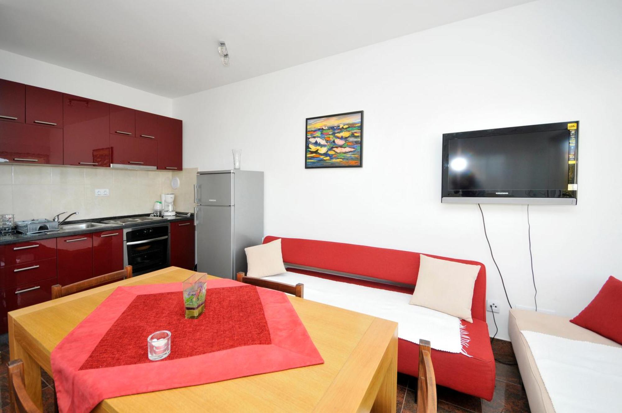 Apartmani Svalina - Seaview And 130M From Beach Трогир Екстериор снимка