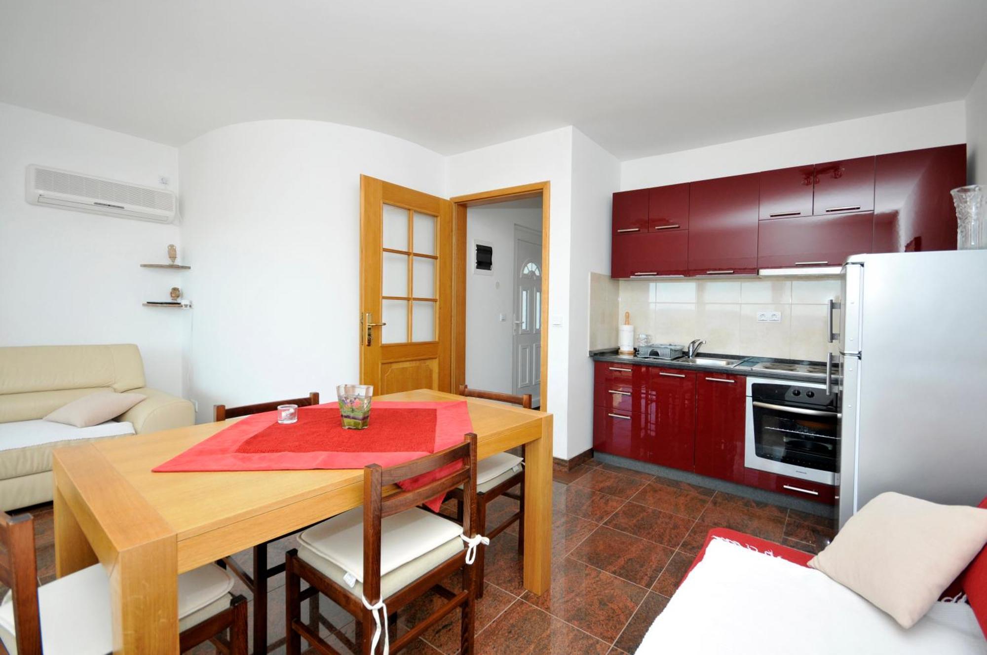 Apartmani Svalina - Seaview And 130M From Beach Трогир Екстериор снимка