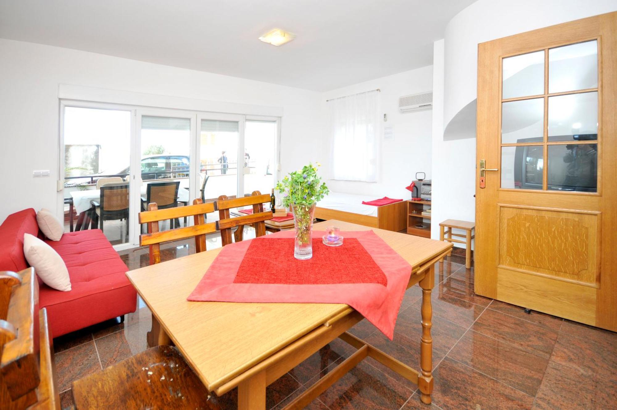 Apartmani Svalina - Seaview And 130M From Beach Трогир Екстериор снимка