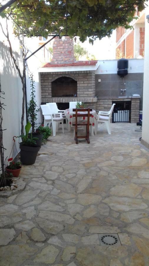 Apartmani Svalina - Seaview And 130M From Beach Трогир Екстериор снимка